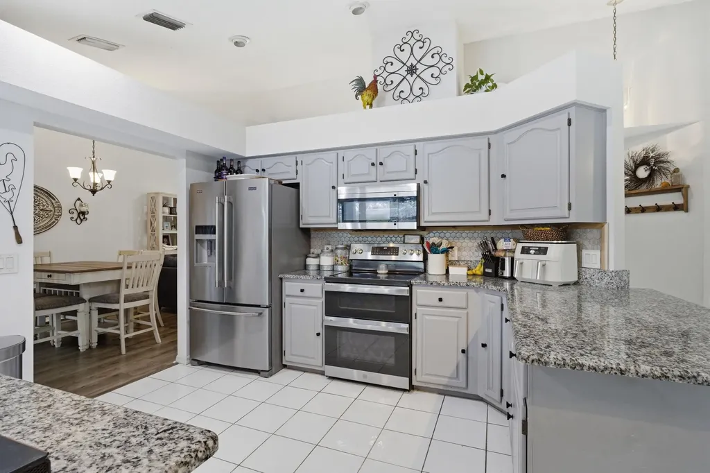 685 SW Post Terrace Port St Lucie FL 34953