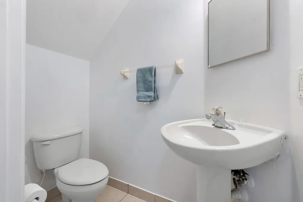 5474 NW 94th Terrace Sunrise FL 33351