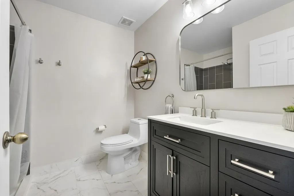 5474 NW 94th Terrace Sunrise FL 33351