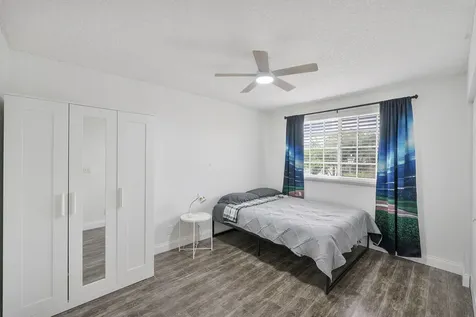 5474 NW 94th Terrace Sunrise FL 33351