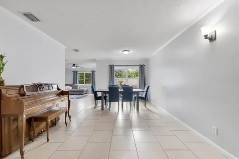 5474 NW 94th Terrace Sunrise FL 33351