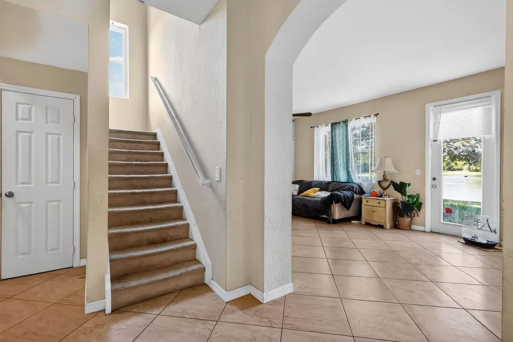 6720 Osage Circle Greenacres FL 33413
