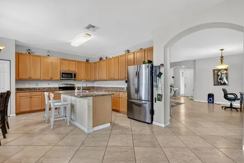 6720 Osage Circle Greenacres FL 33413