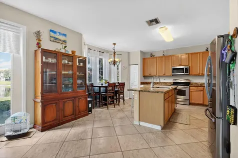 6720 Osage Circle Greenacres FL 33413