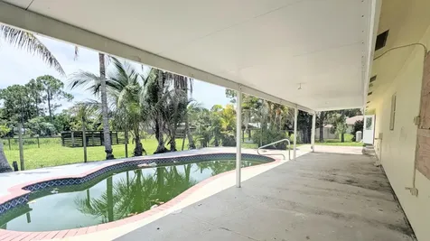 14790 N 87th Street Street N The Acreage FL 33470