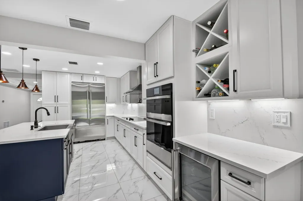 2277 Summit Boulevard West Palm Beach FL 33406