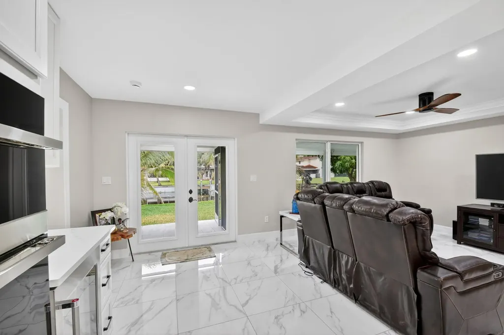 2277 Summit Boulevard West Palm Beach FL 33406