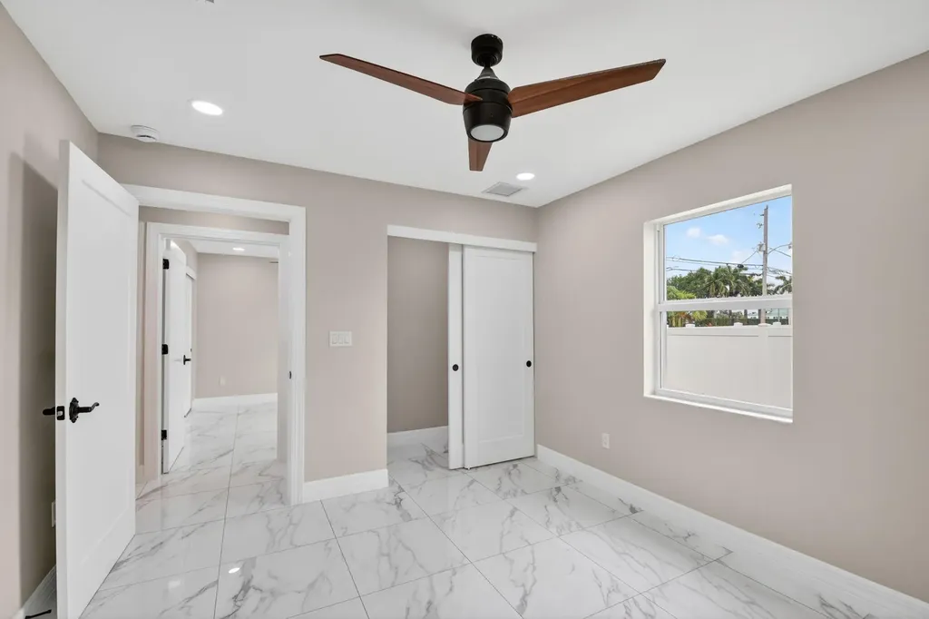 2277 Summit Boulevard West Palm Beach FL 33406