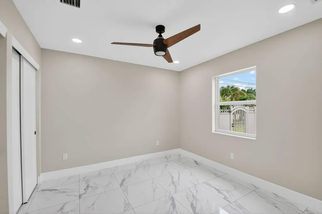 2277 Summit Boulevard West Palm Beach FL 33406