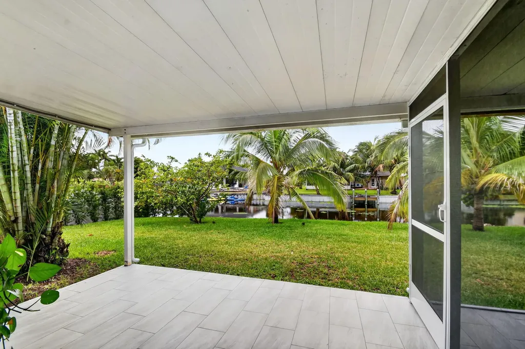 2277 Summit Boulevard West Palm Beach FL 33406