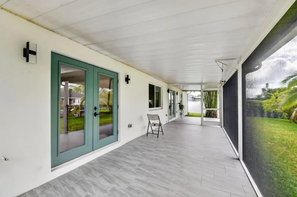 2277 Summit Boulevard West Palm Beach FL 33406