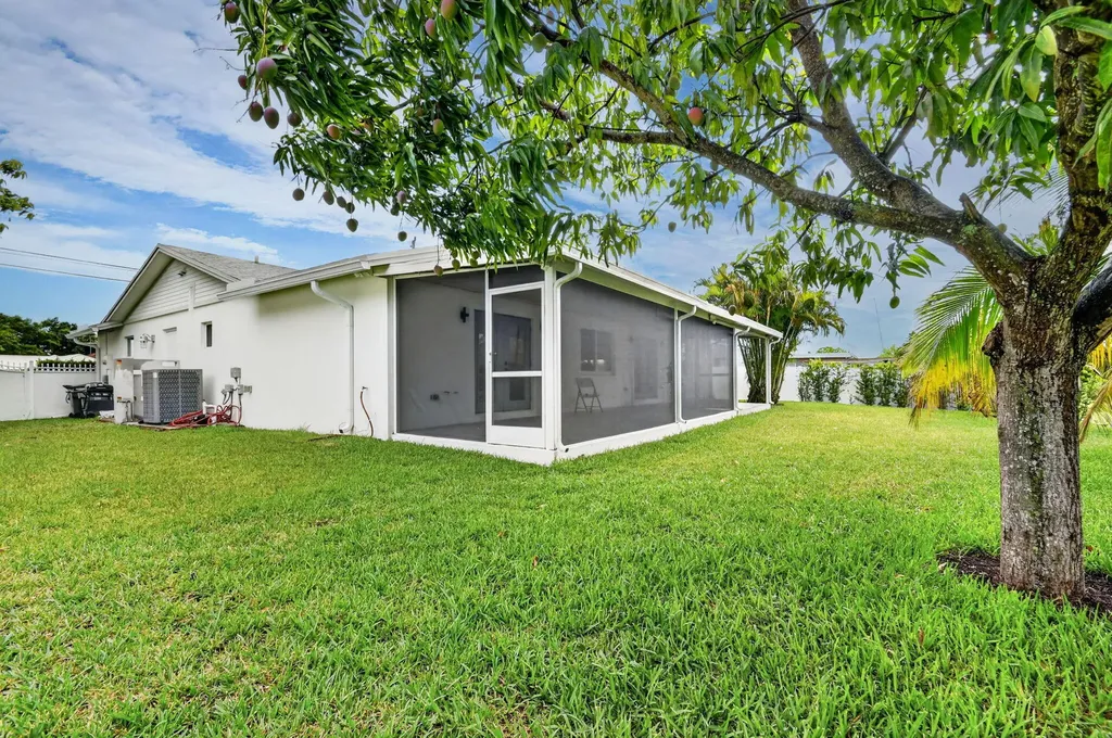 2277 Summit Boulevard West Palm Beach FL 33406