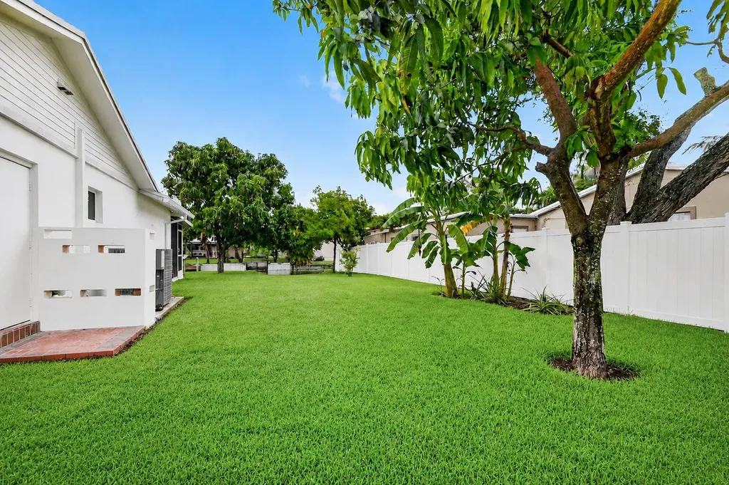 2277 Summit Boulevard West Palm Beach FL 33406