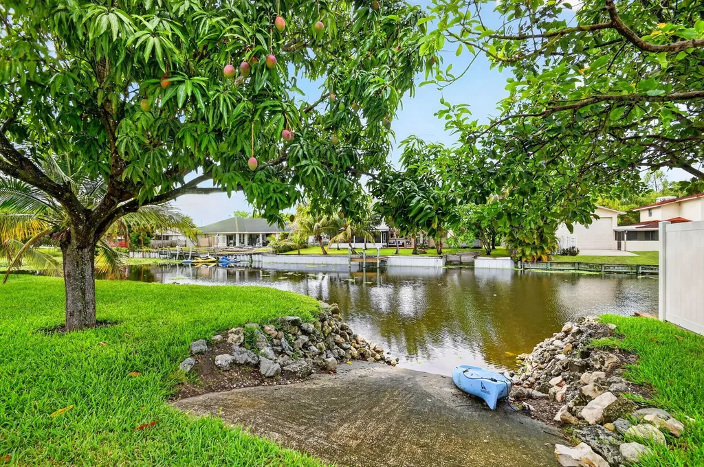 2277 Summit Boulevard West Palm Beach FL 33406