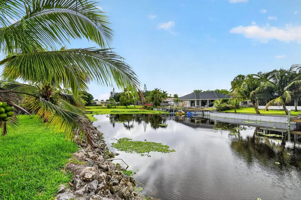 2277 Summit Boulevard West Palm Beach FL 33406