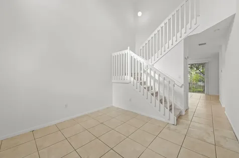 304 N Palm Villas Way Palm Springs FL 33461
