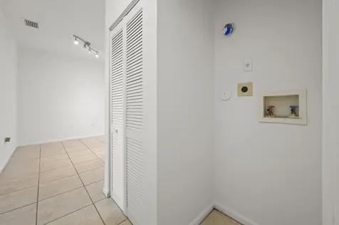 304 N Palm Villas Way Palm Springs FL 33461