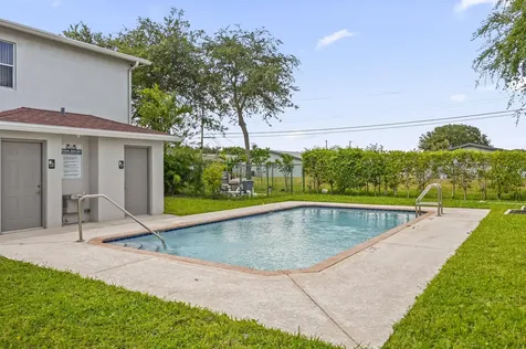 304 N Palm Villas Way Palm Springs FL 33461