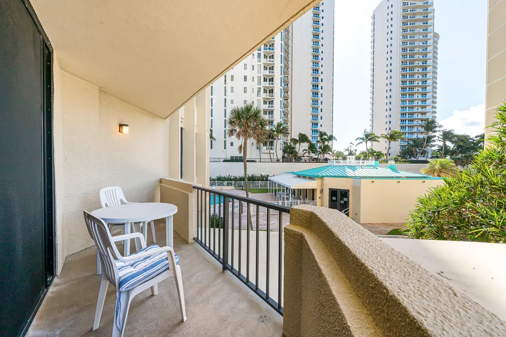2800 N Ocean Drive Singer Island FL 33404