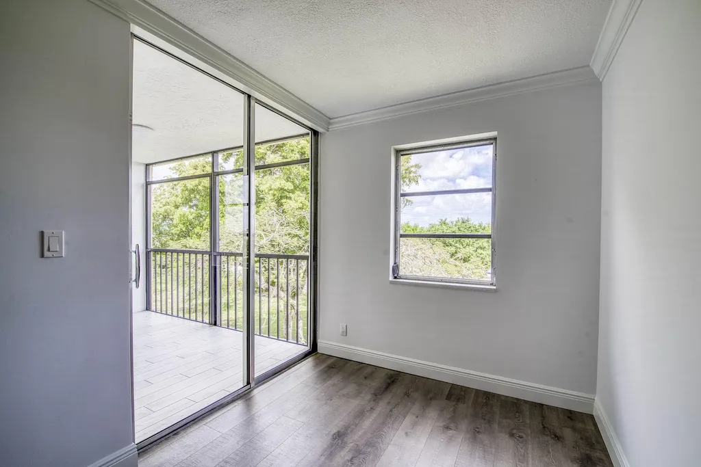 6795 Huntington Lane Delray Beach FL 33446