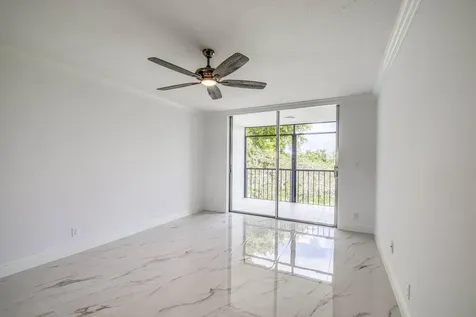 6795 Huntington Lane Delray Beach FL 33446