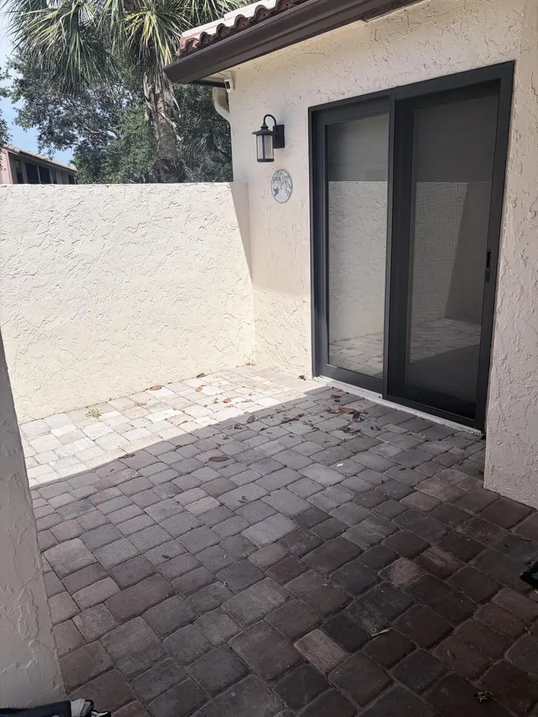 3072 Inglewood Terrace Boca Raton FL 33431
