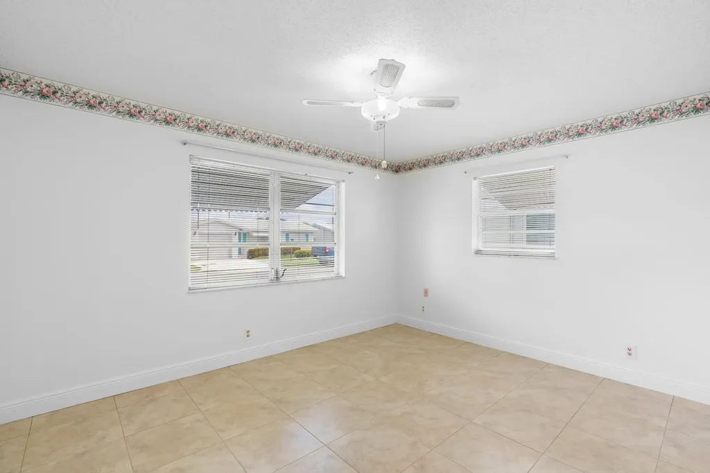 1714 SW 19th Drive Boynton Beach FL 33426