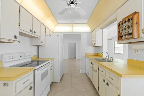 1714 SW 19th Drive Boynton Beach FL 33426