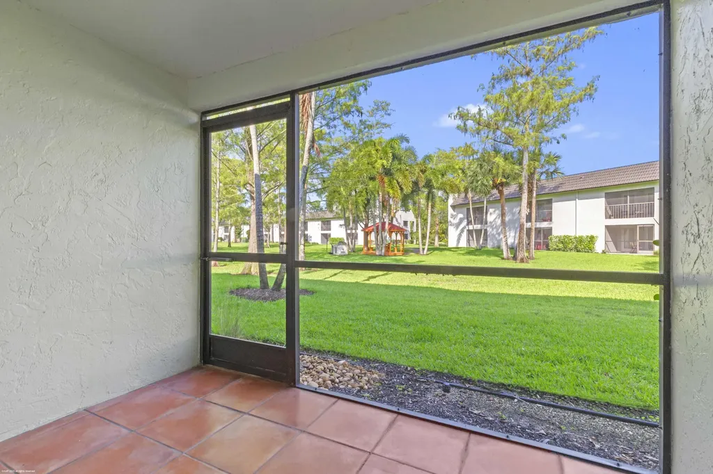 711 Forest Club Drive Wellington FL 33414