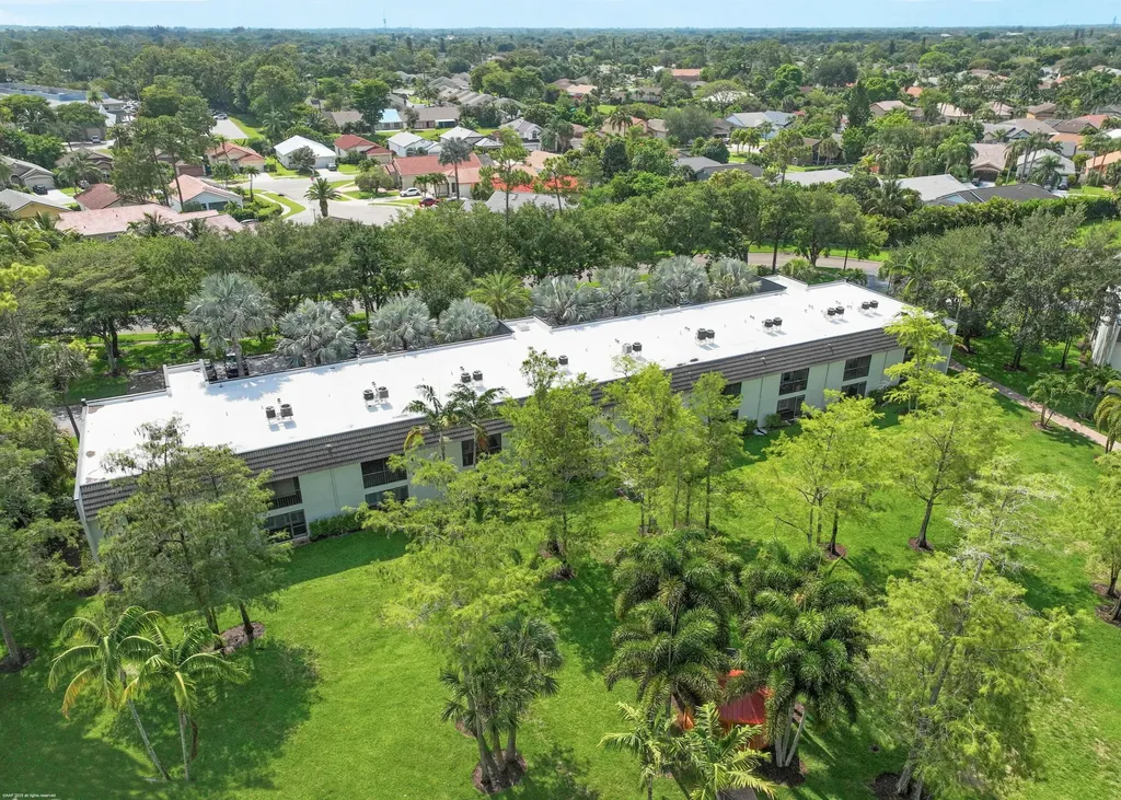 711 Forest Club Drive Wellington FL 33414
