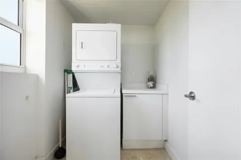 14951 Royal Oaks Lane North Miami FL 33181