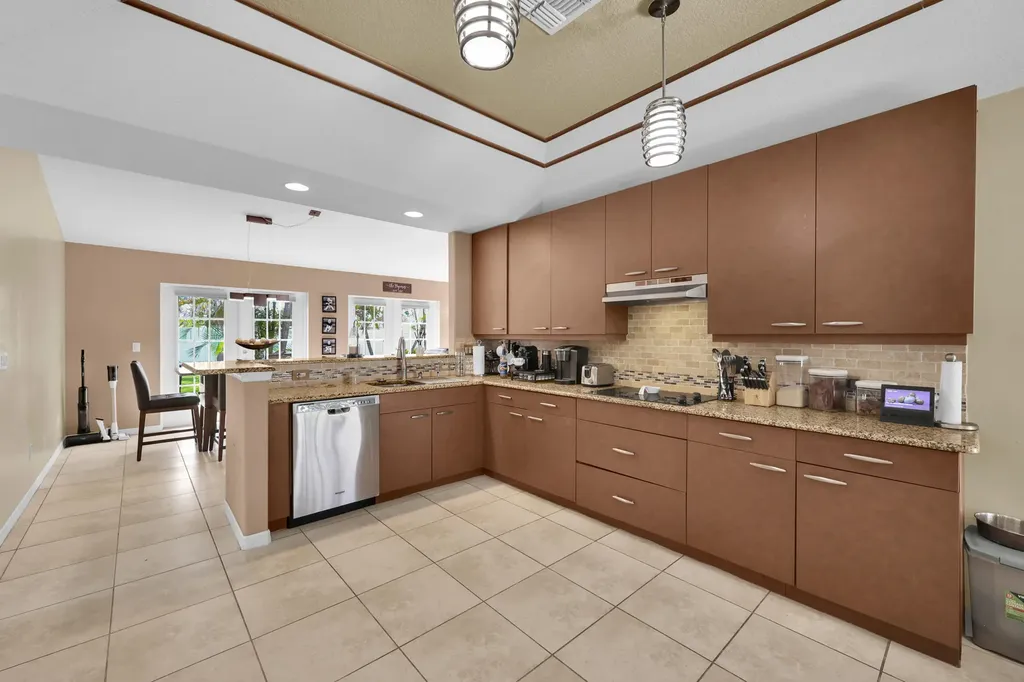 2522 SE Lyman Circle Port St Lucie FL 34952