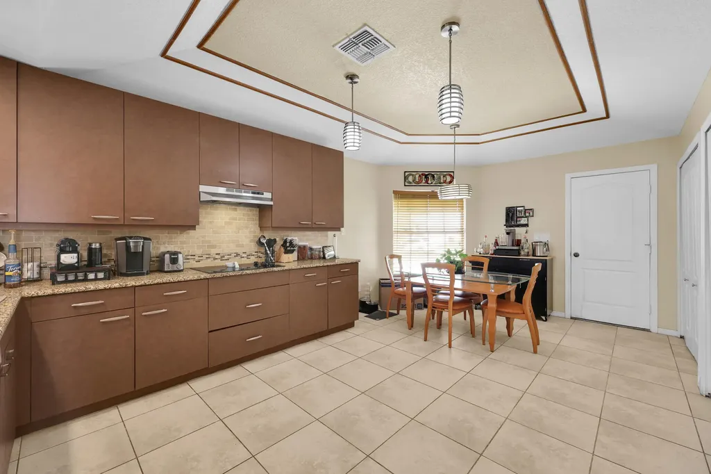 2522 SE Lyman Circle Port St Lucie FL 34952