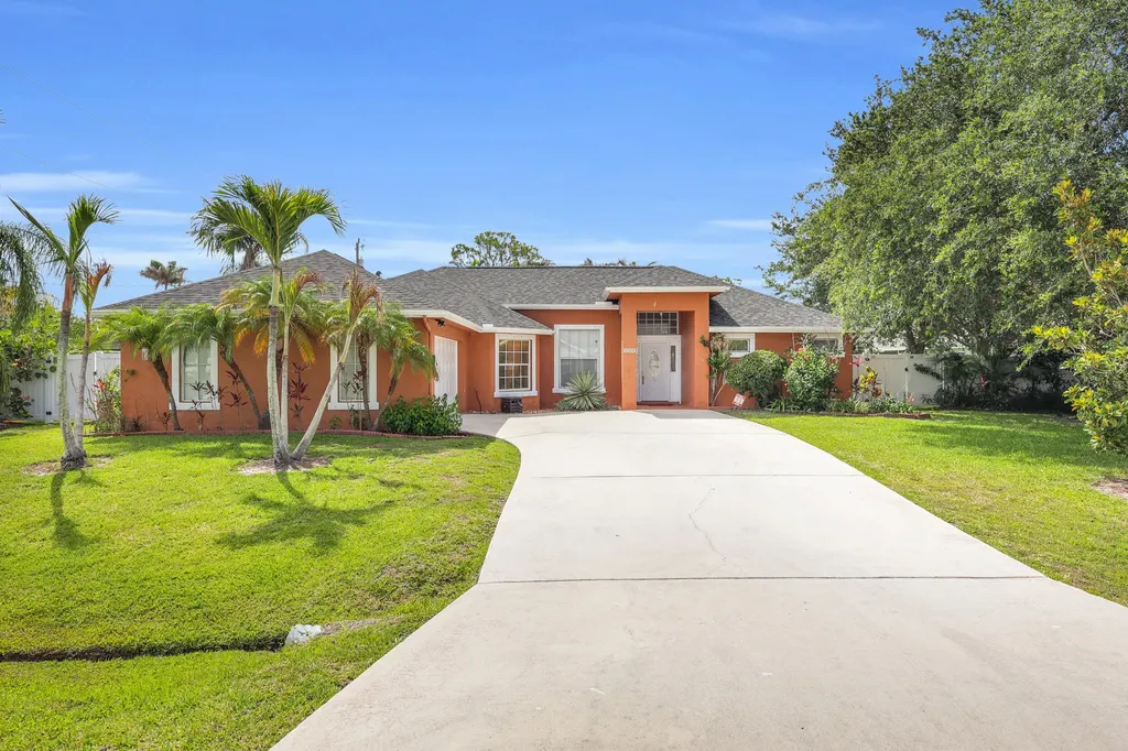2522 SE Lyman Circle Port St Lucie FL 34952