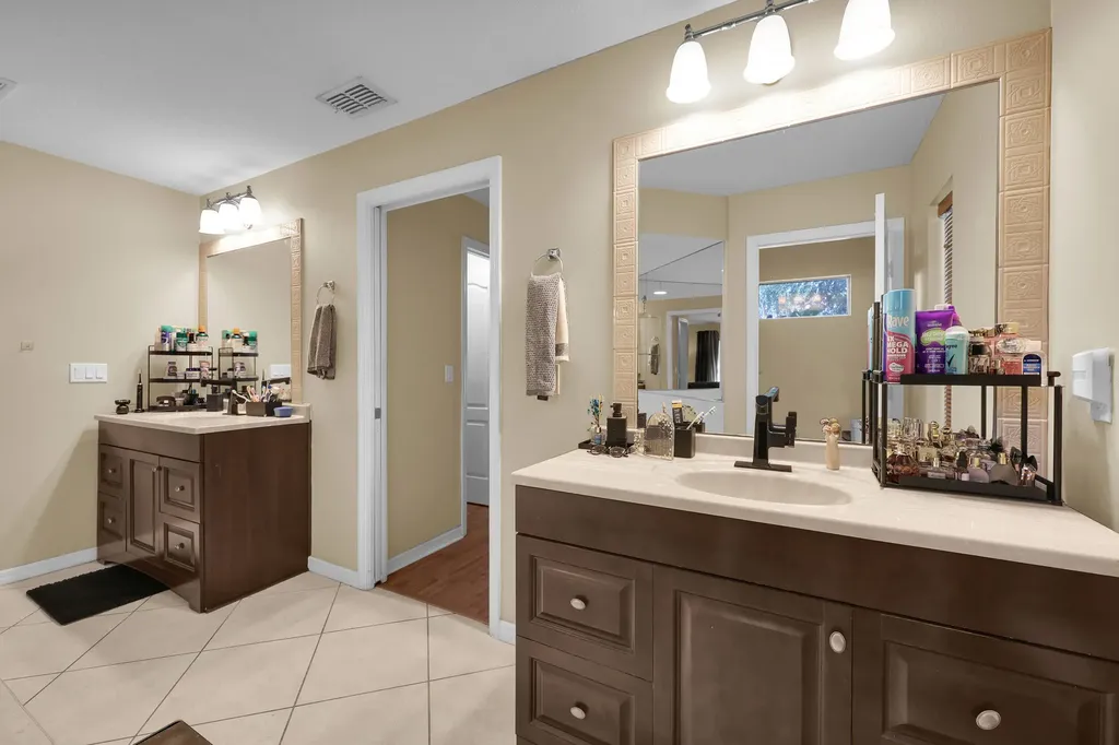 2522 SE Lyman Circle Port St Lucie FL 34952