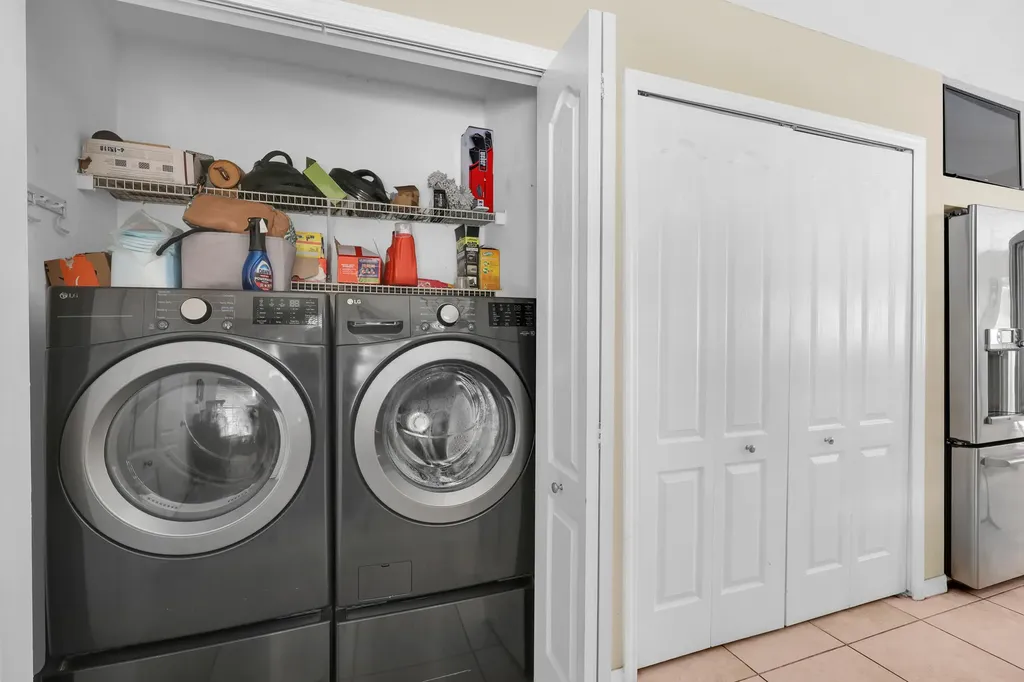 2522 SE Lyman Circle Port St Lucie FL 34952