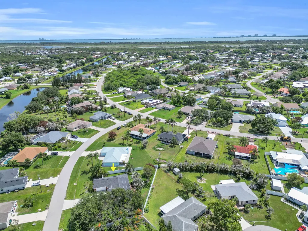 2522 SE Lyman Circle Port St Lucie FL 34952