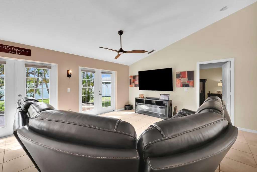 2522 SE Lyman Circle Port St Lucie FL 34952