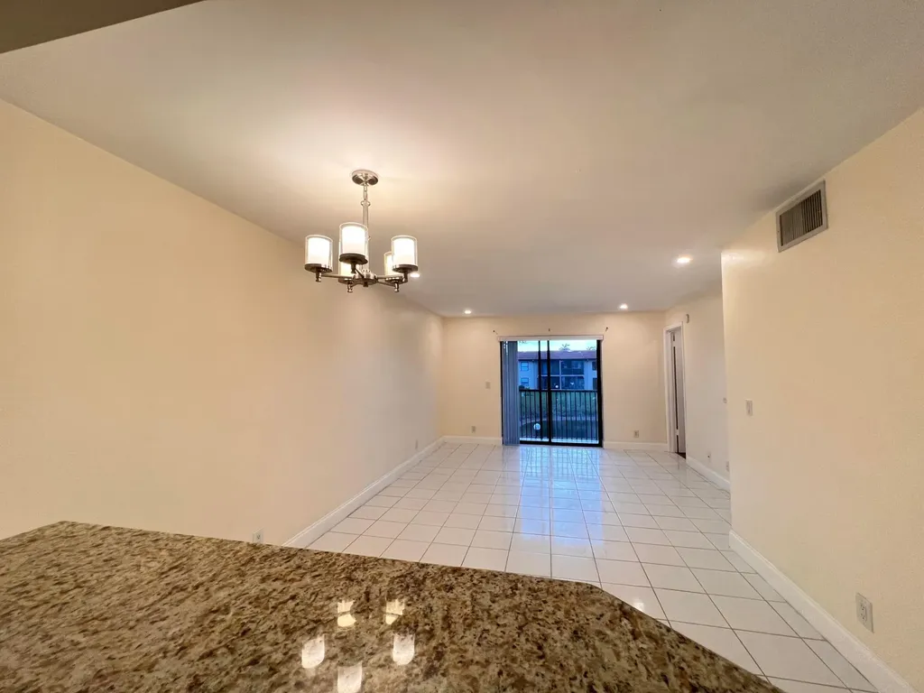 21911 Lake Forest Circle Boca Raton FL 33433