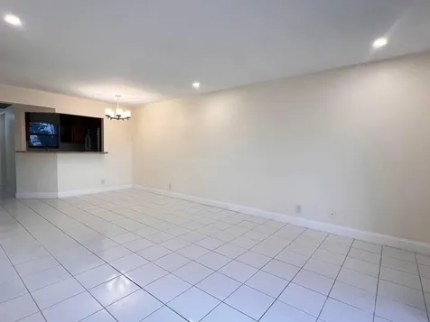 21911 Lake Forest Circle Boca Raton FL 33433