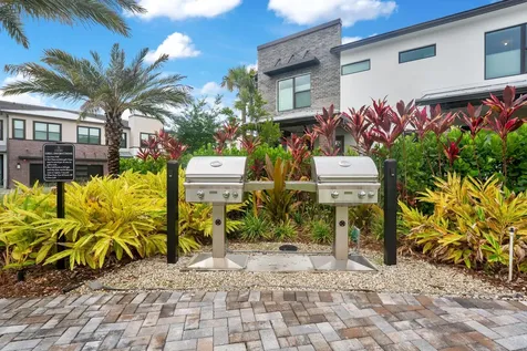 8358 NW 7th Place Plantation FL 33324