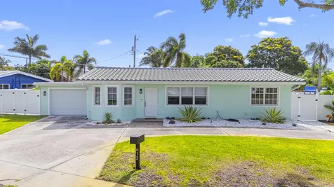 612 SE 10th Avenue Deerfield Beach FL 33441
