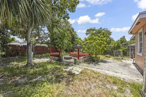 816 20th Street West Palm Beach FL 33407