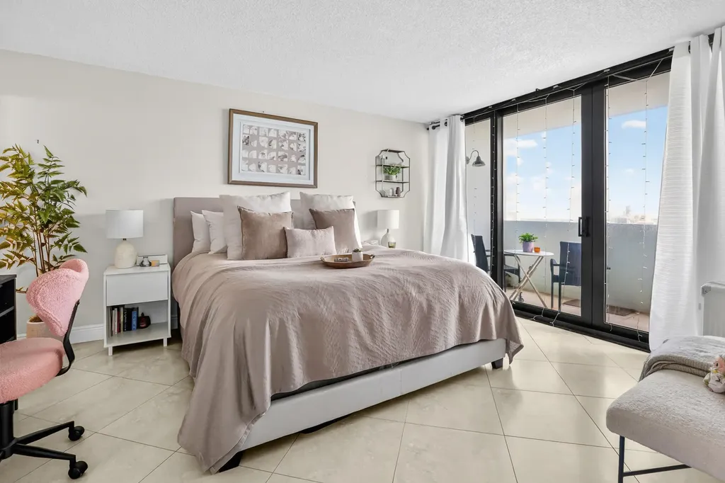 5600 N Flagler Drive West Palm Beach FL 33407