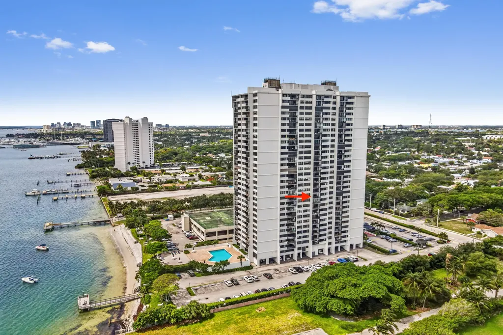 5600 N Flagler Drive West Palm Beach FL 33407