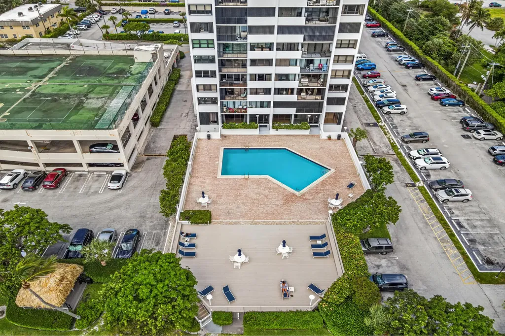 5600 N Flagler Drive West Palm Beach FL 33407