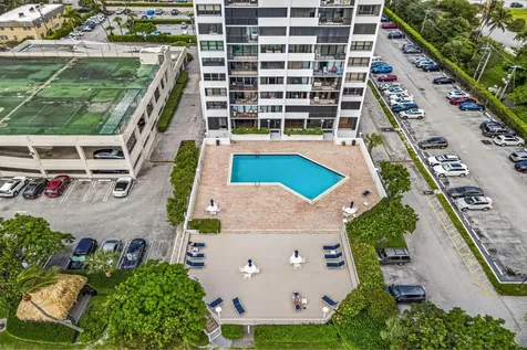 5600 N Flagler Drive West Palm Beach FL 33407