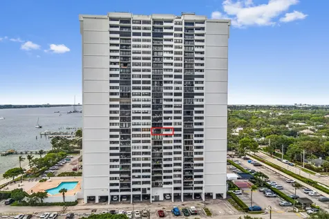 5600 N Flagler Drive West Palm Beach FL 33407