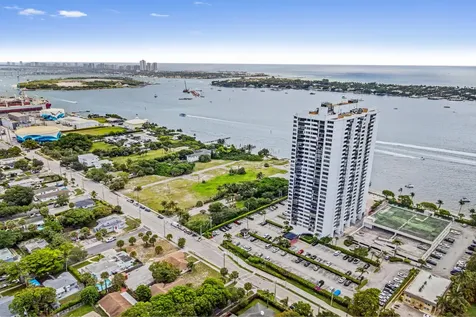 5600 N Flagler Drive West Palm Beach FL 33407