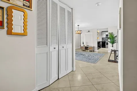 5600 N Flagler Drive West Palm Beach FL 33407